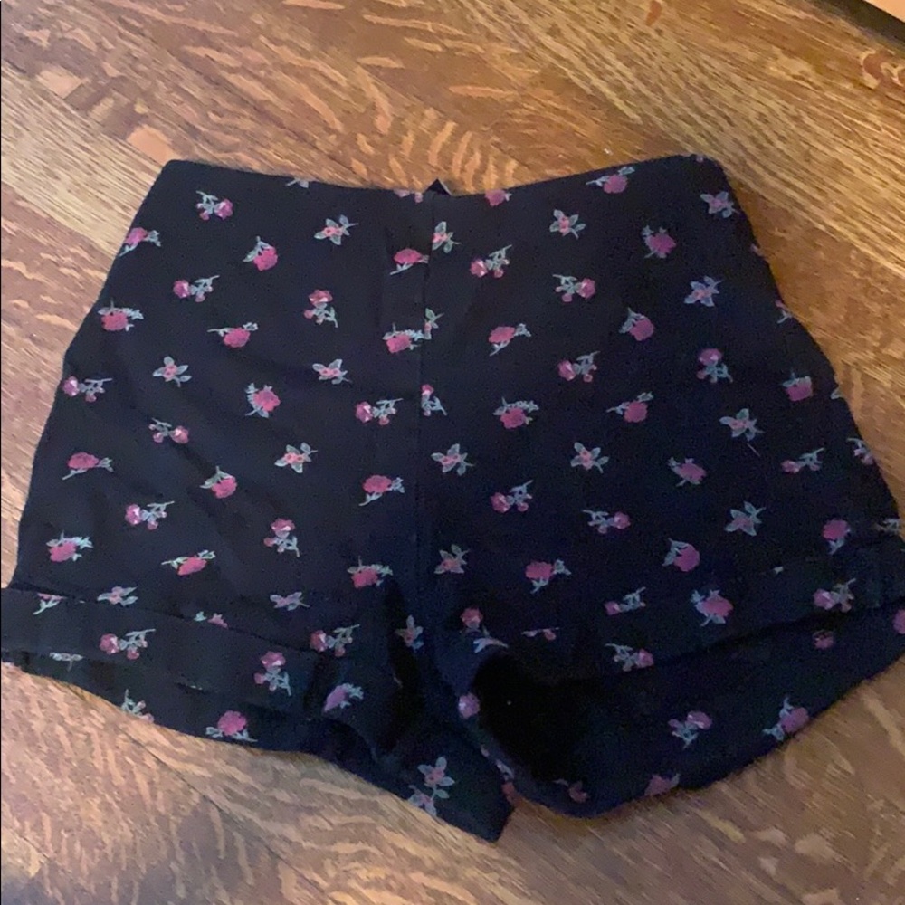 Rose Shorts